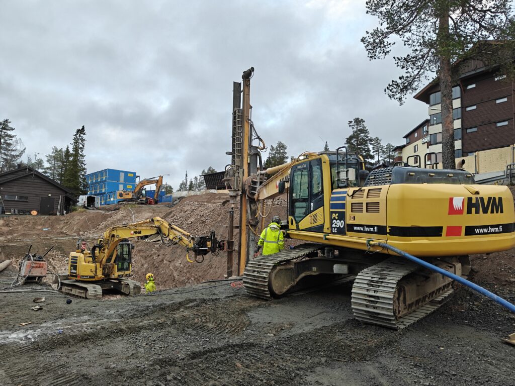 Teräspaalutus ja ankkurointi